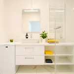 Teddy - Family - Kids Friendly